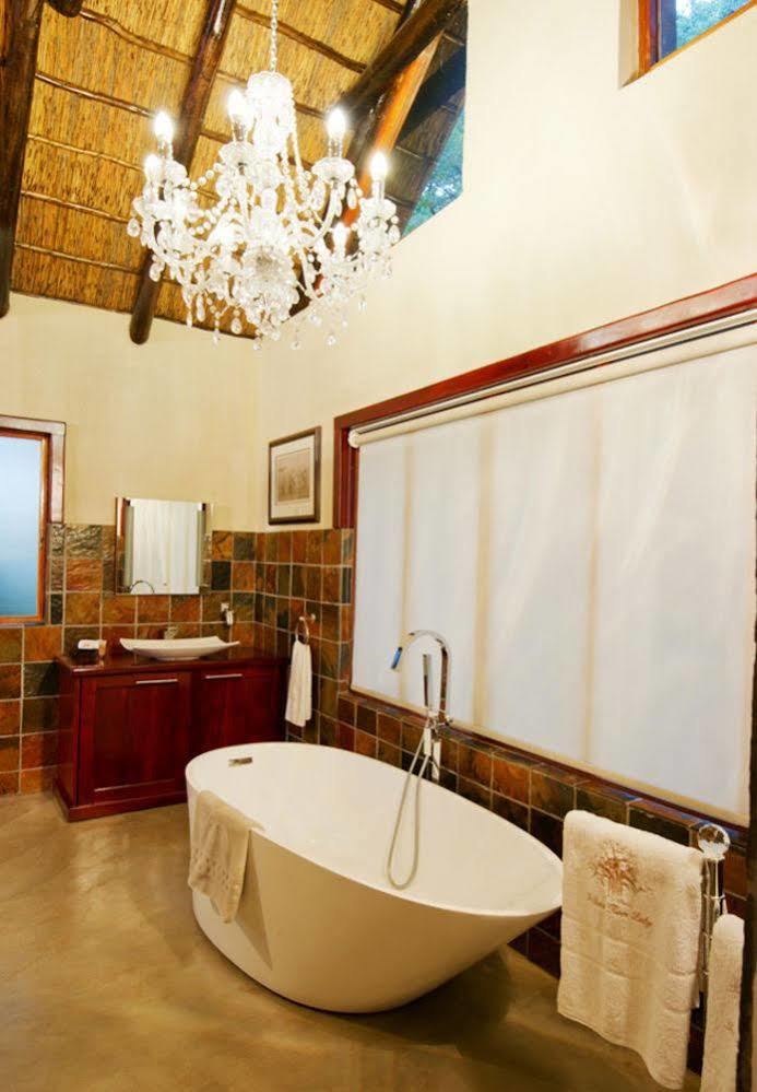 Indlovu River Lodge Karongwe Game Reserve Eksteriør billede