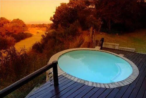 Indlovu River Lodge Karongwe Game Reserve Eksteriør billede